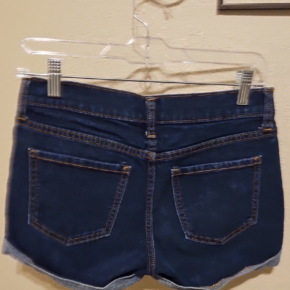 Old Navy Indigo Jean Shorts - Picture 4 of 6